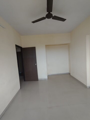 Room in 1 BHK Apartment at Prakruti Heights Haware City, Haware City – for Rent