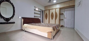 Bedroom in 3 BHK Apartment at Dn Nagar – for Rent