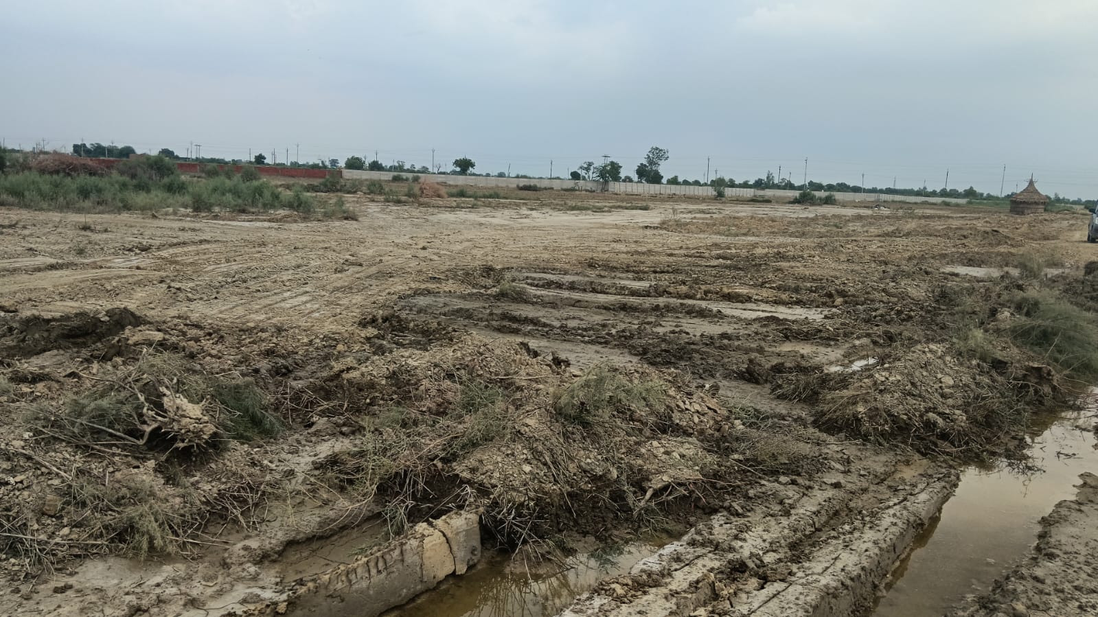 Plot For Sale in Vrindavan