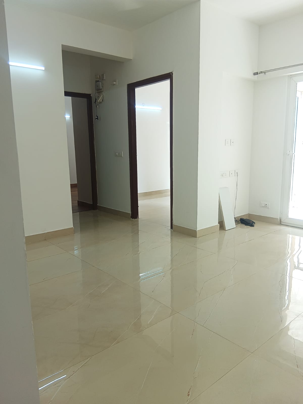 2 BHK Apartment For Rent in Ace Divino