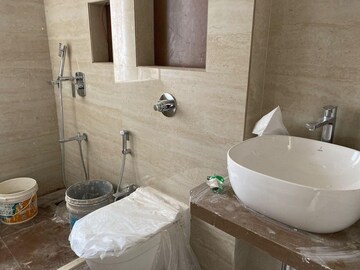 Bathroom in 3 BHK Apartment at Dn Nagar – for Rent