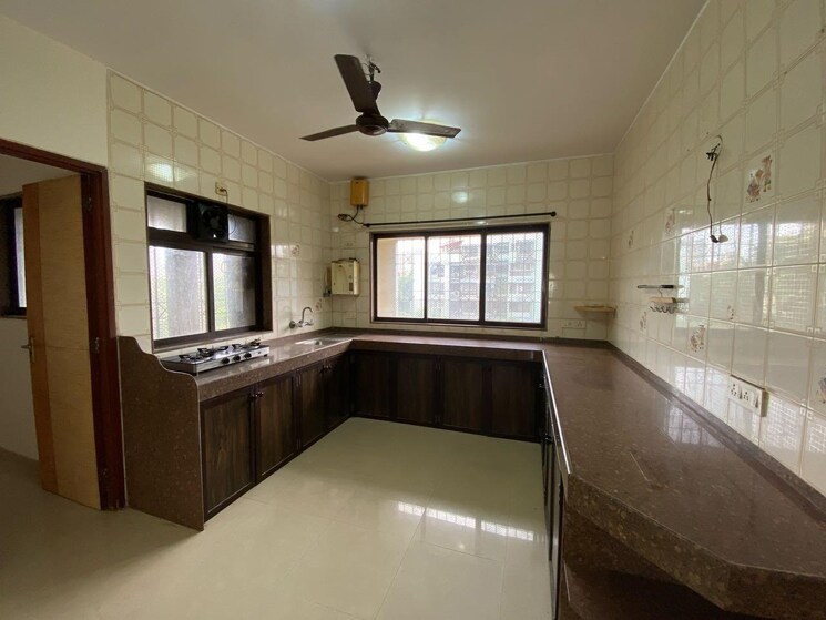 Kitchen, lokhandwala-complex 3 Bedroom 1500 Sq.Ft. Apartment In Andheri West Mumbai 9023808