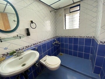 Bathroom in 3 BHK Apartment at Lokhandwala Complex, Andheri West – for Rent
