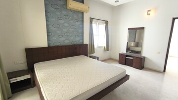 Bedroom in 3 BHK Apartment at Rajapushpa Provincia, Narsingi – for Rent