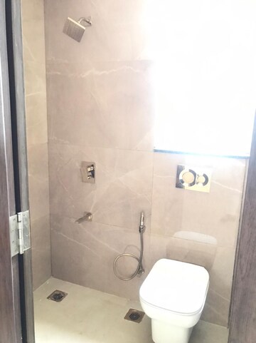Bathroom in 3 BHK Apartment at Smart World Orchard, Sector 61 – for Rent