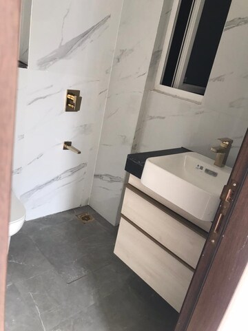 Bathroom in 3 BHK Apartment at Smart World Orchard, Sector 61 – for Rent