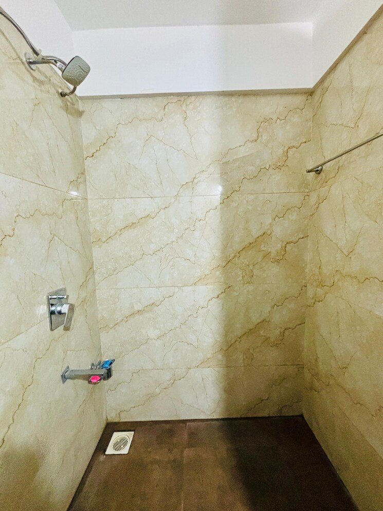 Bathroom, vision-aristo 3 Bedroom 995 Sq.Ft. Apartment In Ravet Pune 9023882