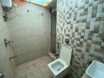 Bathroom in 3 BHK Apartment at DLH Orchid, Andheri West – for Rent