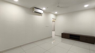 Room in 3 BHK Apartment at Rajapushpa Provincia, Narsingi – for Rent