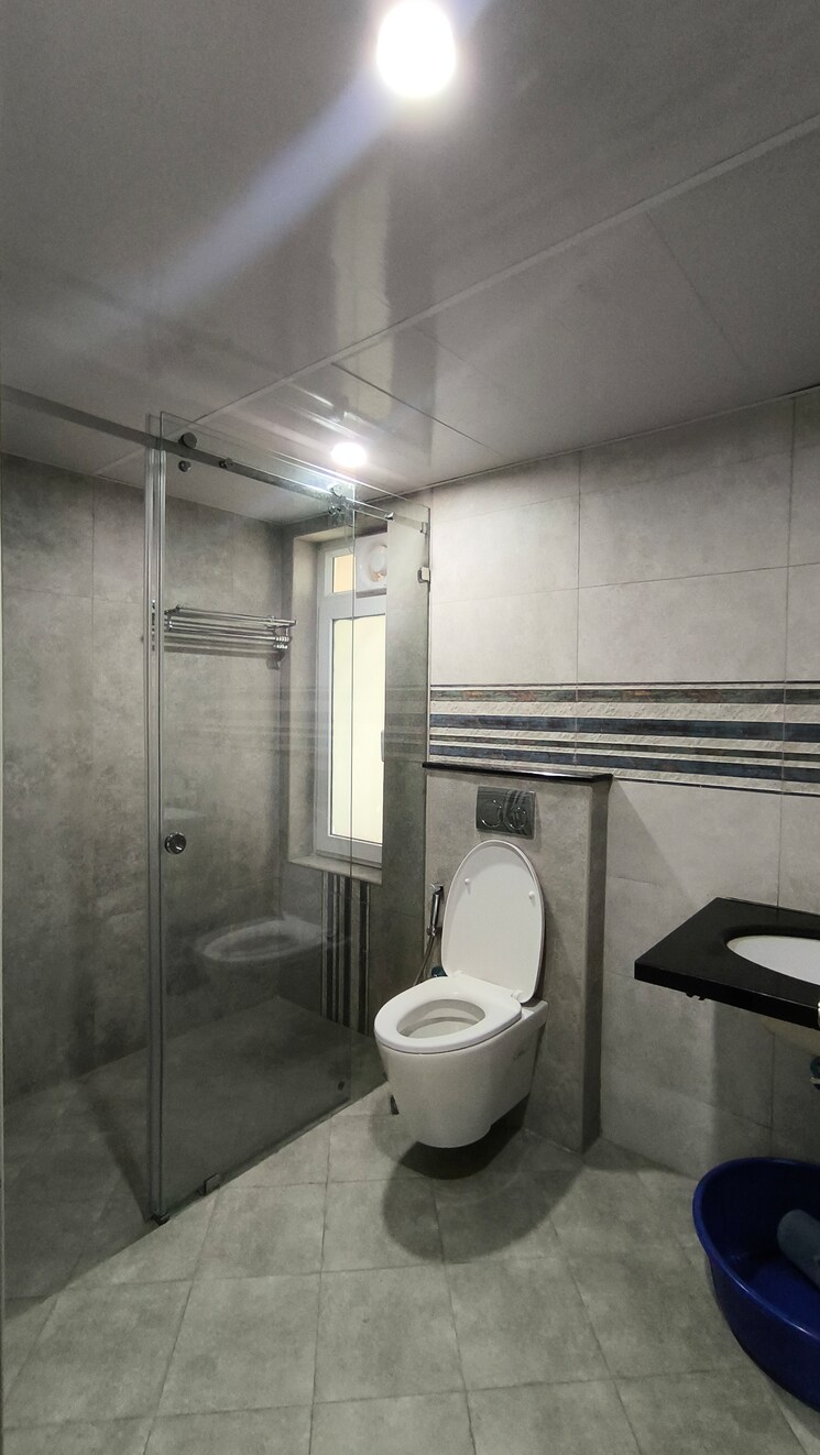 Bathroom, rajapushpa-provincia 3 Bedroom 2660 Sq.Ft. Apartment In Narsingi Hyderabad 9023895