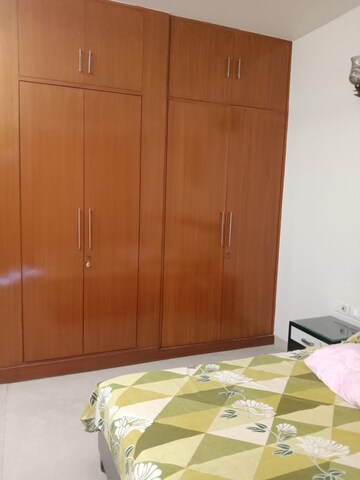 Bedroom in 3 BHK Apartment at Cameron Courts, Sector 43 – for Rent