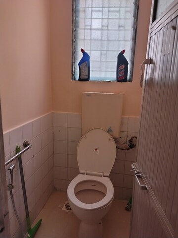 Bathroom in 2 BHK Apartment at Andheri West – for Rent