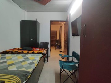 Bedroom in 1 BHK Builder Floor at Kalkaji – for Rent