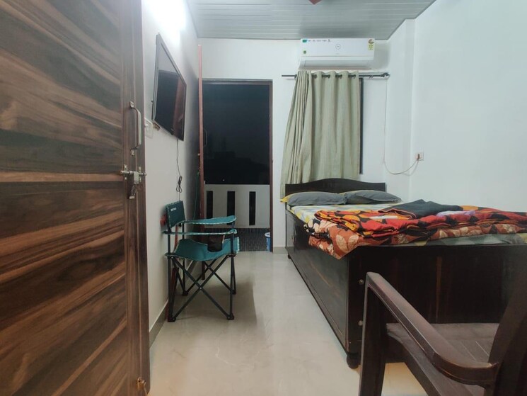 Bedroom, kalkaji 1 Bedroom 1000 Sq.Ft. Builder Floor In Kalkaji Delhi 9023935