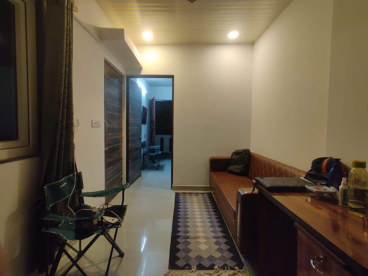 Living Room, kalkaji 1 Bedroom 1000 Sq.Ft. Builder Floor In Kalkaji Delhi 9023935