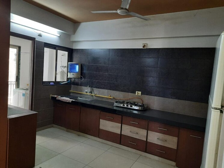 Kitchen, shela 4 Bedroom 2200 Sq.Ft. Apartment In Shela Ahmedabad 9023946