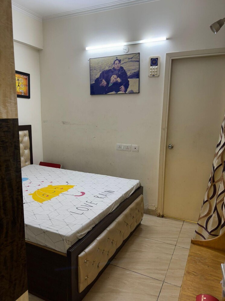 Bedroom, gaur-atulyam 3 Bedroom 1300 Sq.Ft. Apartment In Omicron I Greater Noida Greater Noida 9023938