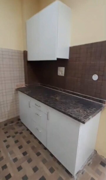 Kitchen in 2 BHK Builder Floor at Vasundhara Sector 5 – for Rent