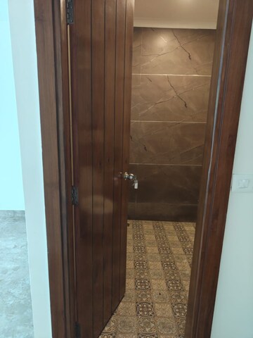 Bathroom in 3 BHK Builder Floor at Sector 23 – for Rent