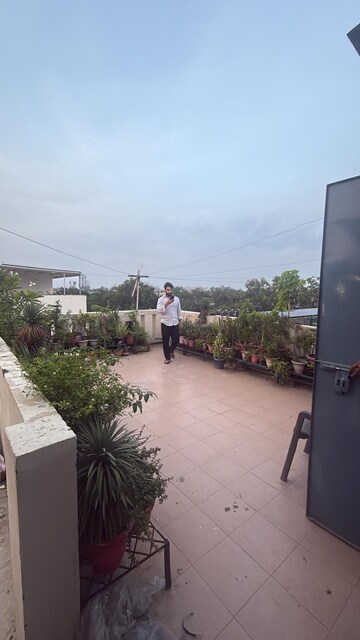 Terrace in 1 BHK Builder Floor at Kalkaji – for Rent