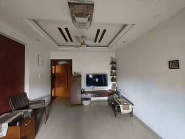 Living Room in 3 BHK Apartment at Subhanpura – for Rent