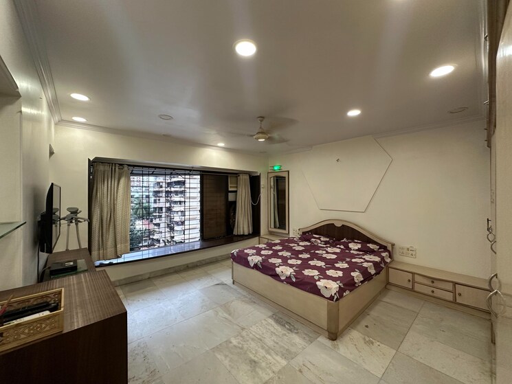 Bedroom, lokhandwala-complex 3 Bedroom 2000 Sq.Ft. Apartment In Andheri West Mumbai 9023970