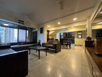 Living Room in 3 BHK Apartment at Lokhandwala Complex, Andheri West – for Rent