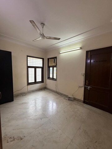 Room in 2 BHK Builder Floor at Kalkaji – for Rent