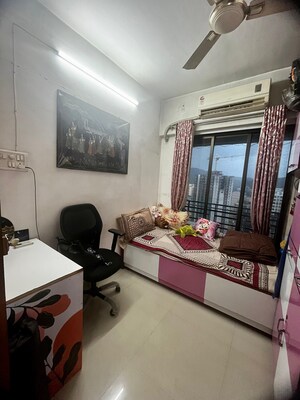 Team Area in 1.5 BHK Apartment at Akanksha Pioneer, Vartak Nagar – for Sale