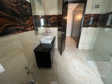 Team Area in 3 BHK Builder Floor at Saket – for Sale