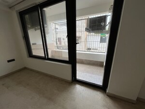 Room in 3 BHK Builder Floor at Saket – for Sale