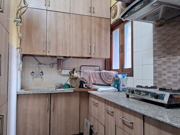 Kitchen in 3 BHK Builder Floor at Chittaranjan Park – for Rent