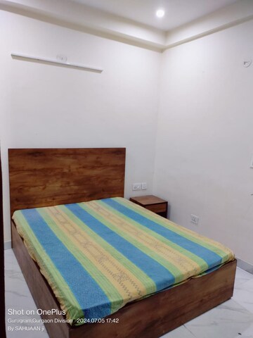 Bedroom in 2 BHK Apartment at Ansal Sushant Apartments, Sushant Lok I – for Rent