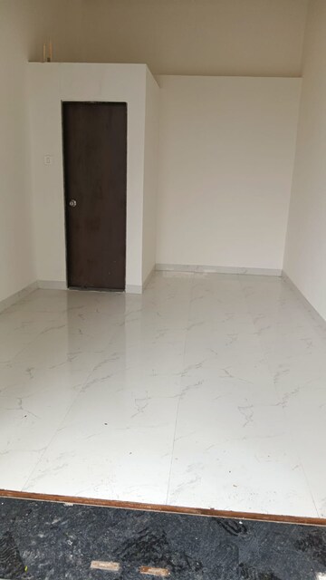 Room in  Shop at DGS Sheetal Regalia, Borivali East – for Rent