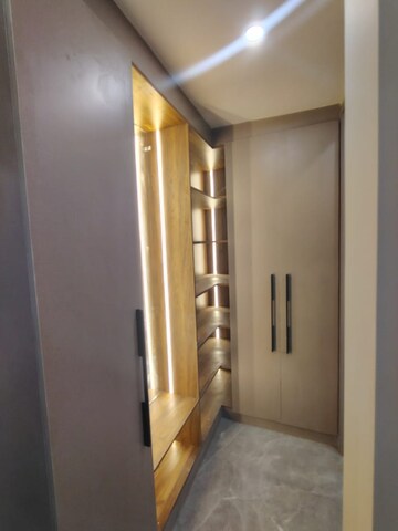 Building Lobby in 3 BHK Builder Floor at DLF Queens Court, Greater Kailash ii – for Rent