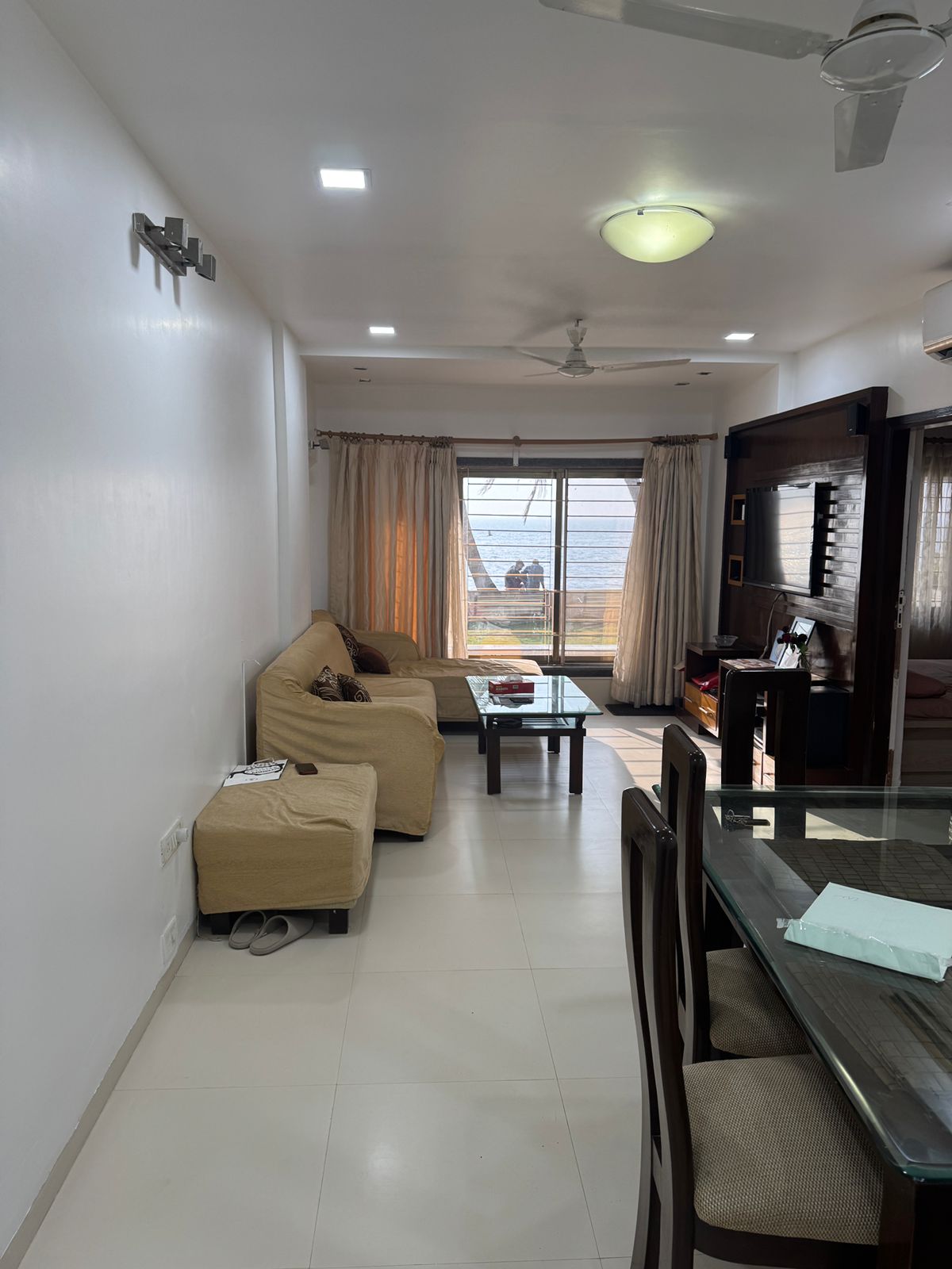 2 BHK 1000 Sq.Ft. Apartment in Beach Heaven