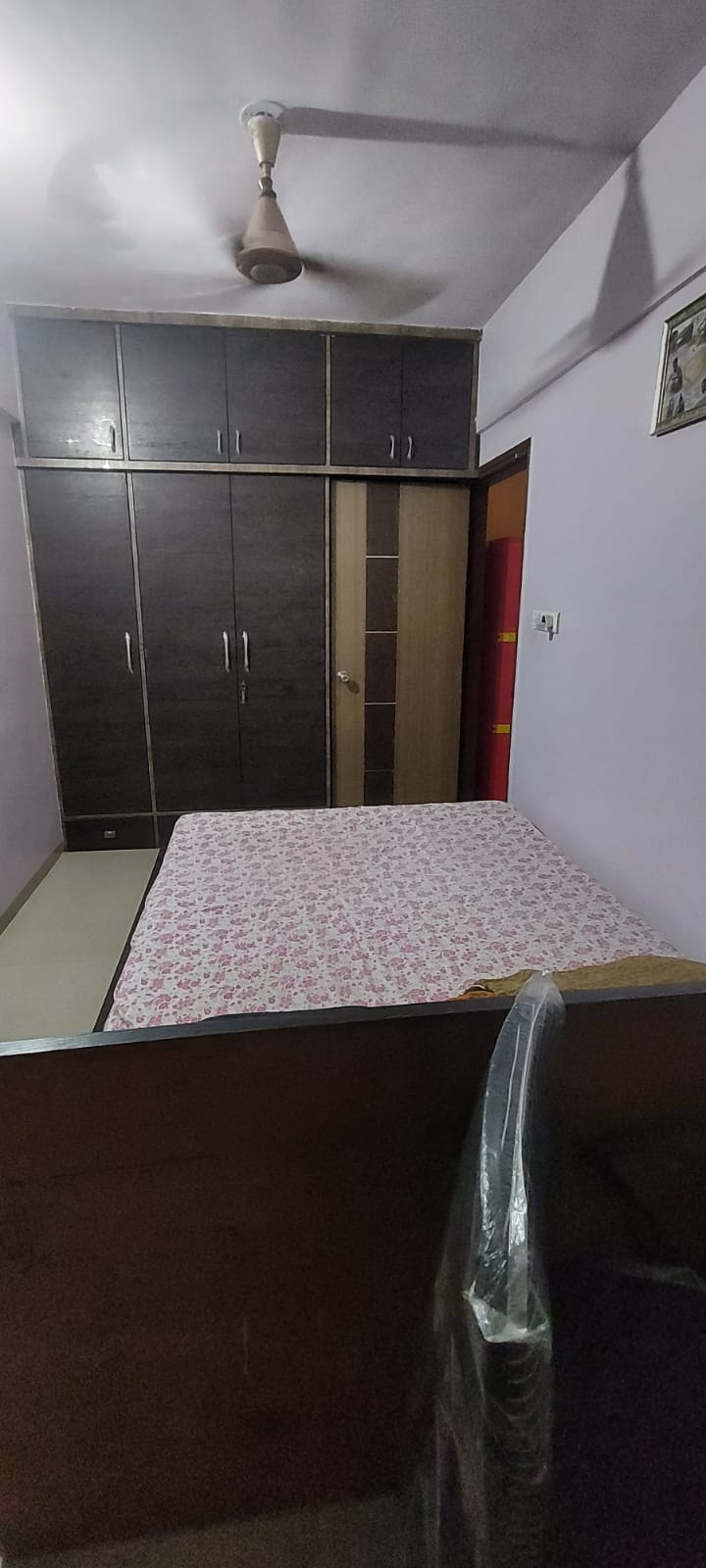 1 BHK 600 Sq.Ft. Apartment in Kanha CHS