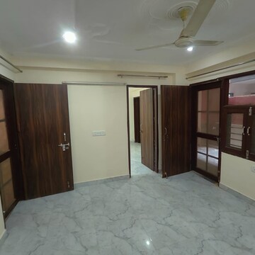3 BHK Apartment For Rent in DLF Regency Park II, Sector 27
