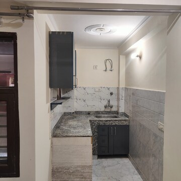 Kitchen in 3 BHK Apartment at DLF Regency Park II, Sector 27 – for Rent