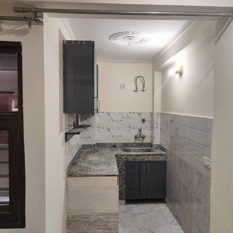 Kitchen, dlf-regency-park-ii 3 Bedroom 1777 Sq.Ft. Apartment In Sector 27 Gurgaon 9024074