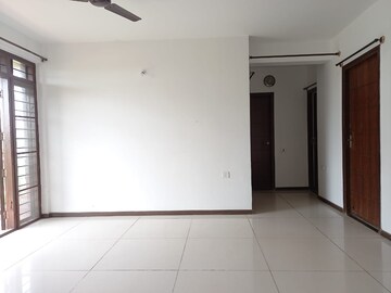 Room in 2 BHK Apartment at Jakkuru – for Sale