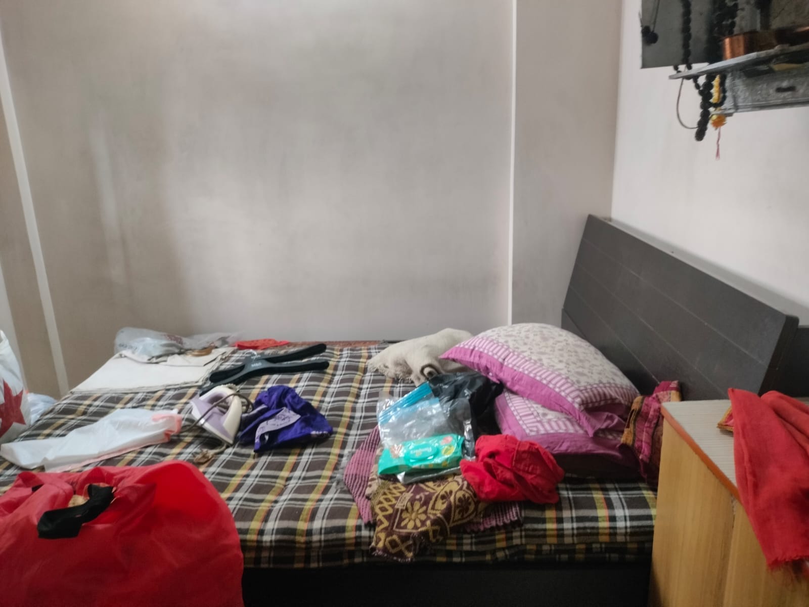 2 BHK + Pooja Room Apartment For Rent in Vijay Annex 3