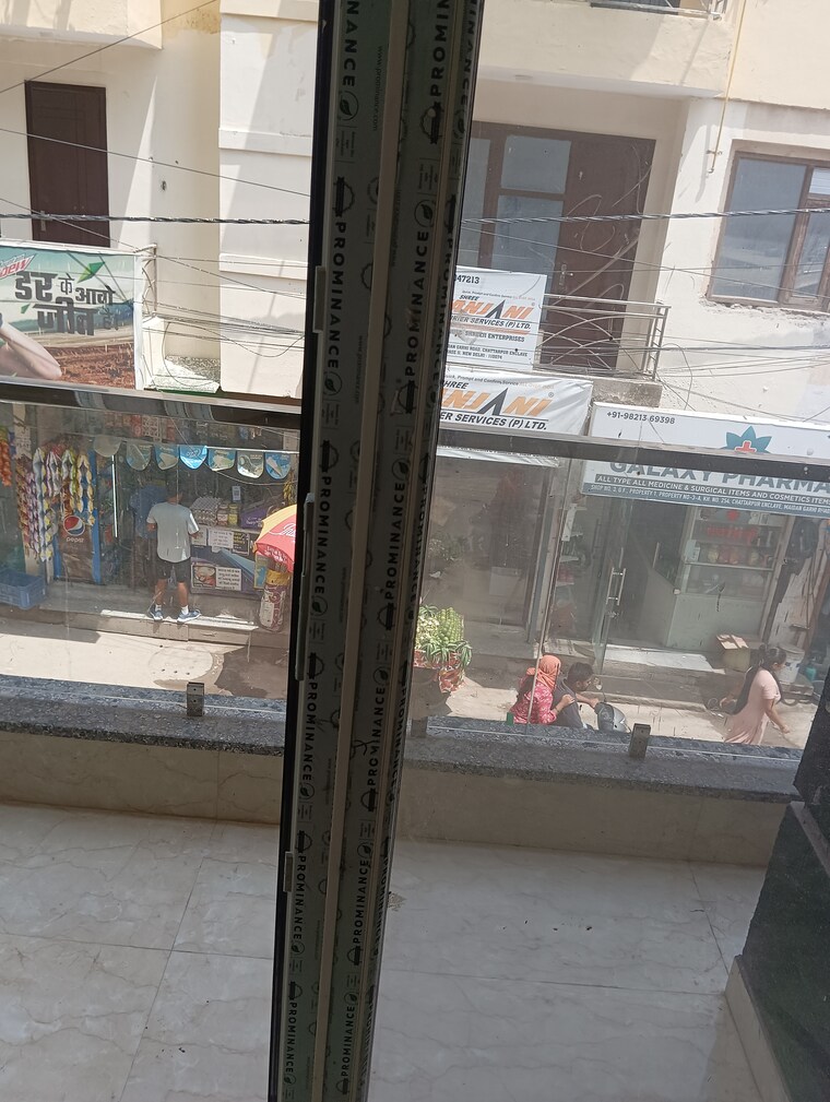 Balcony, chattarpur 3 Bedroom 135 Sq.Yd. Builder Floor In Chattarpur Delhi 9024150