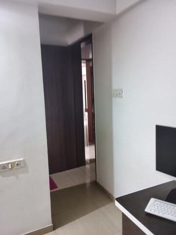 Room in 3 BHK Apartment at Tejas Estate Poorva Residency, Pimple Saudagar – for Rent