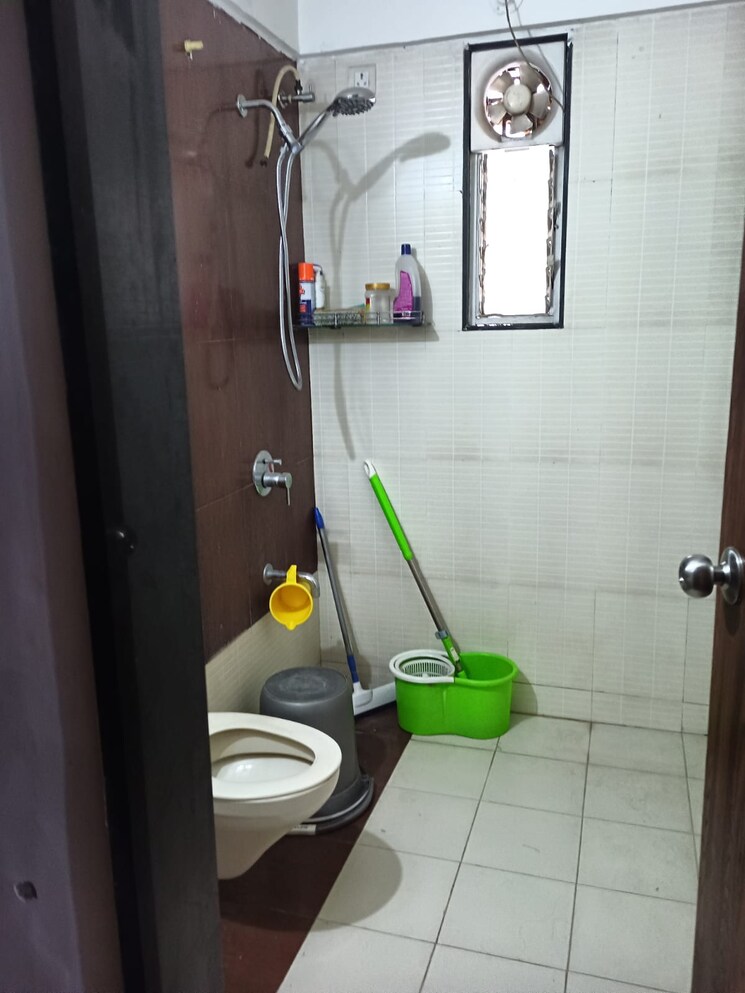 Bathroom, tejas-estate-poorva-residency 3 Bedroom 1300 Sq.Ft. Apartment In Pimple Saudagar Pune 9024142