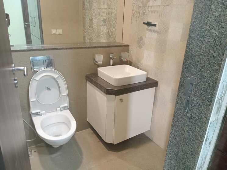 Bathroom, adani-western-heights-sky-apartments 3 Bedroom 1260 Sq.Ft. Apartment In Andheri West Mumbai 9024112