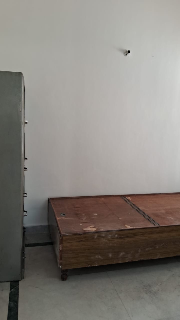 2 BHK Apartment For Sale in DLF Regency Park II