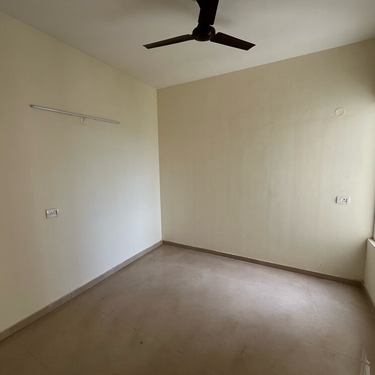 Room, gls-arawali-homes-phase-2 3 Bedroom 645 Sq.Ft. Apartment In Sohna Sector 4 Gurgaon 9024144