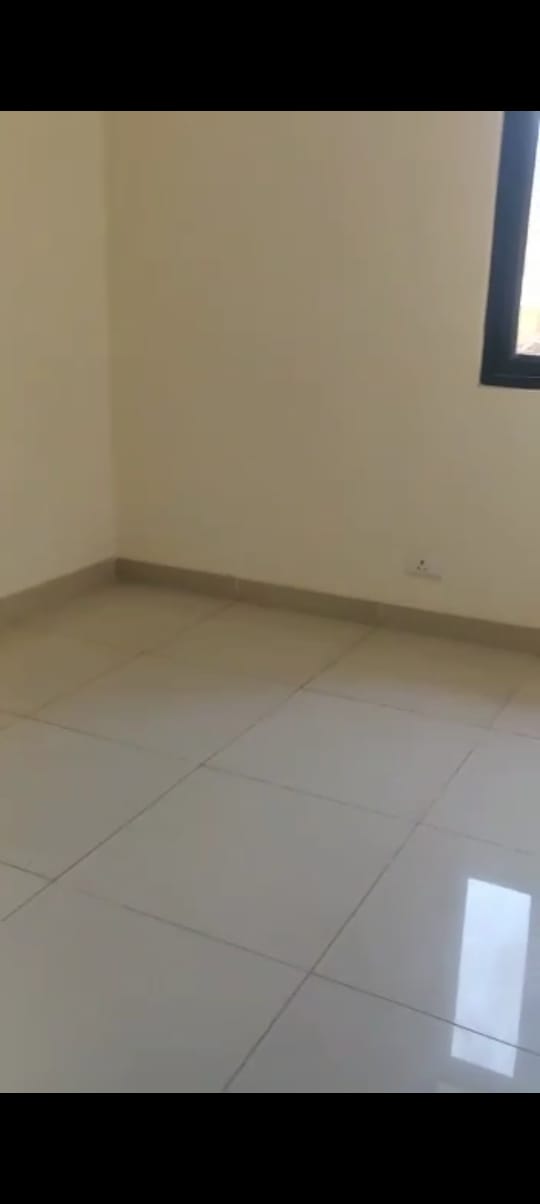 3.5 BHK Apartment For Sale in Emenox Brave Hearts