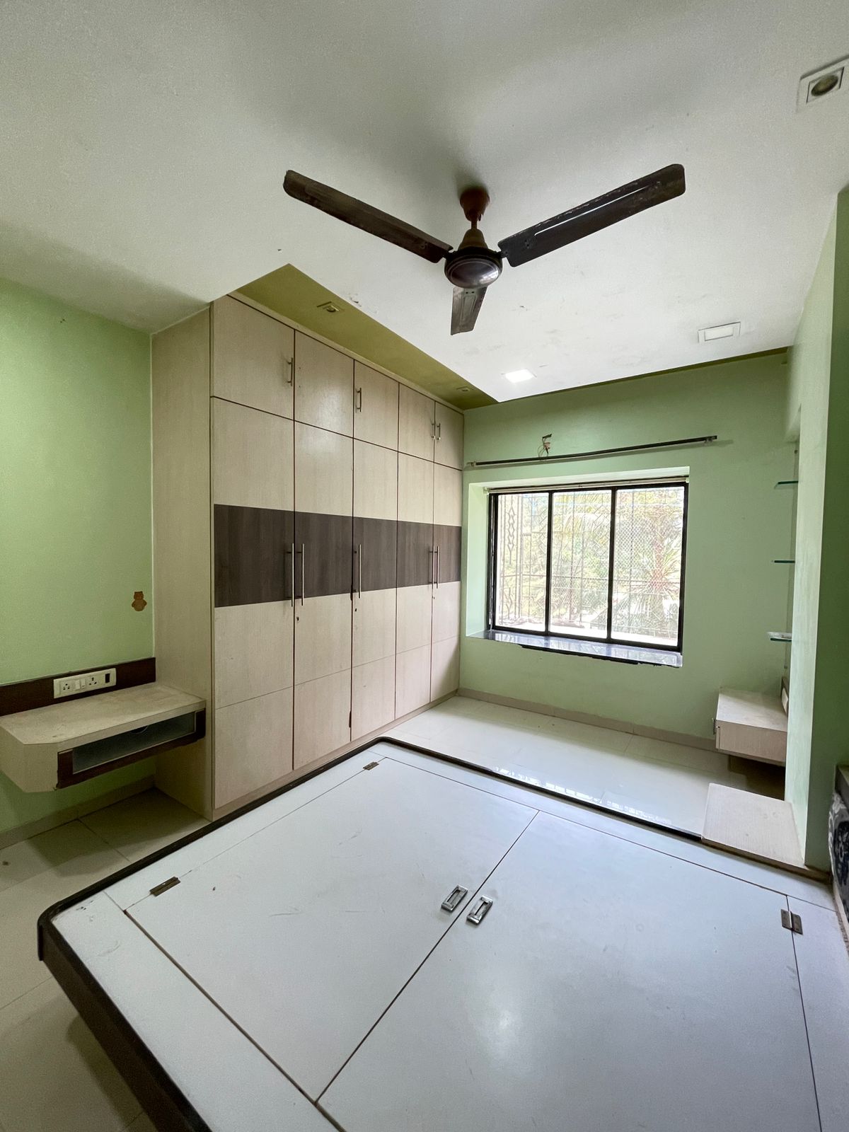 1 BHK Apartment For Rent in Green Hills